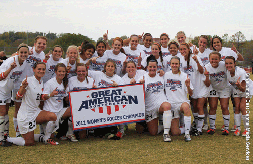 ECU-2011-WSOC-Champs