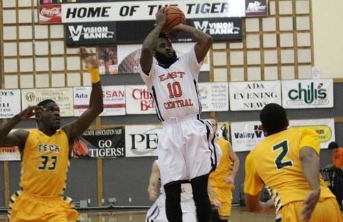 ecu-mbb-carr