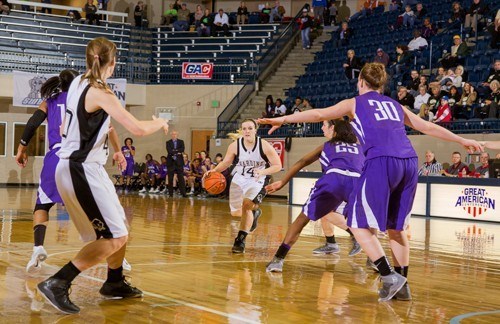 gac-wbb-2014qf3